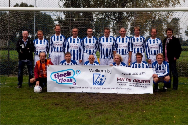 Andijker veteranen in het nieuw