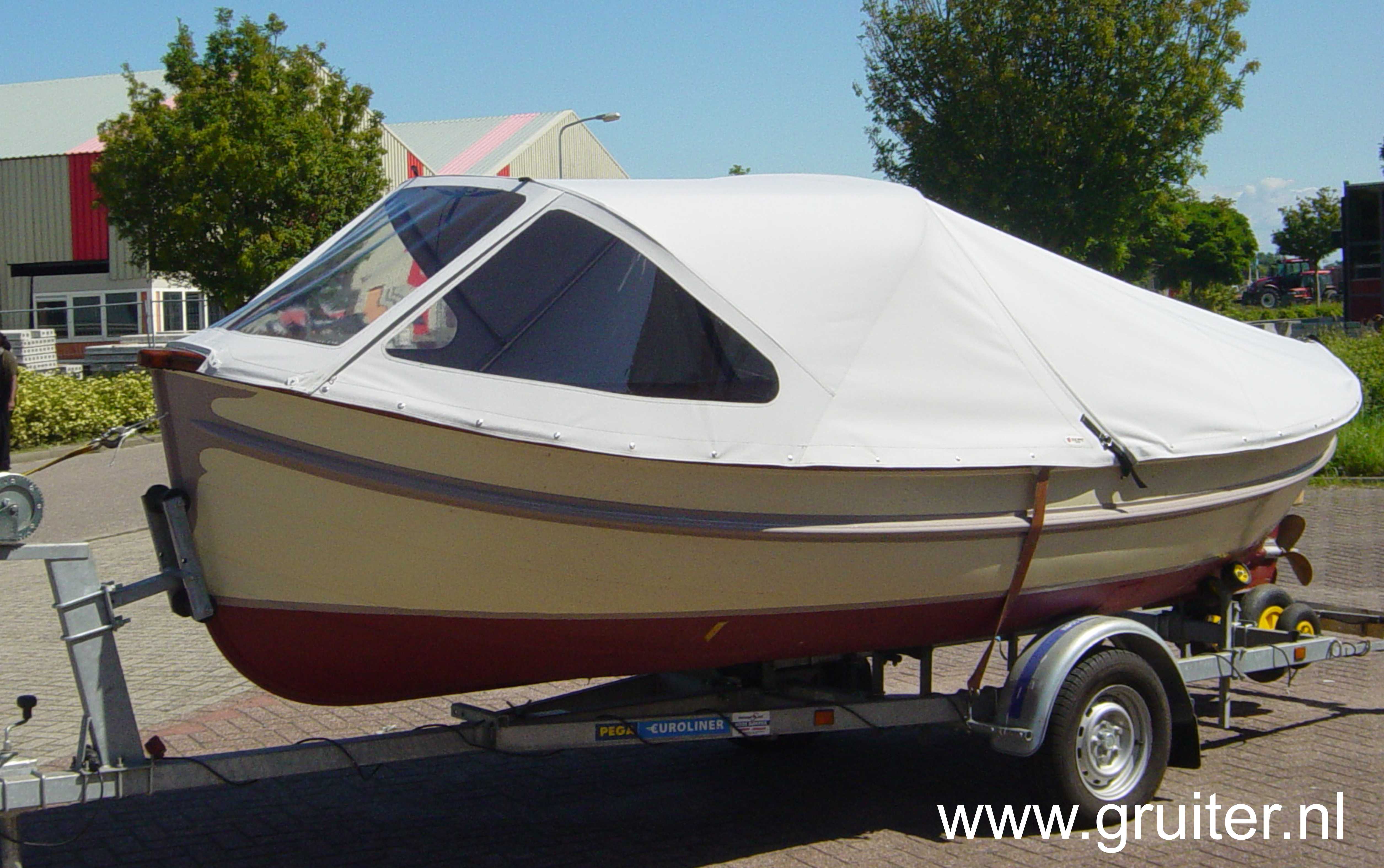 Uw bootzeil vakkundig gemaakt